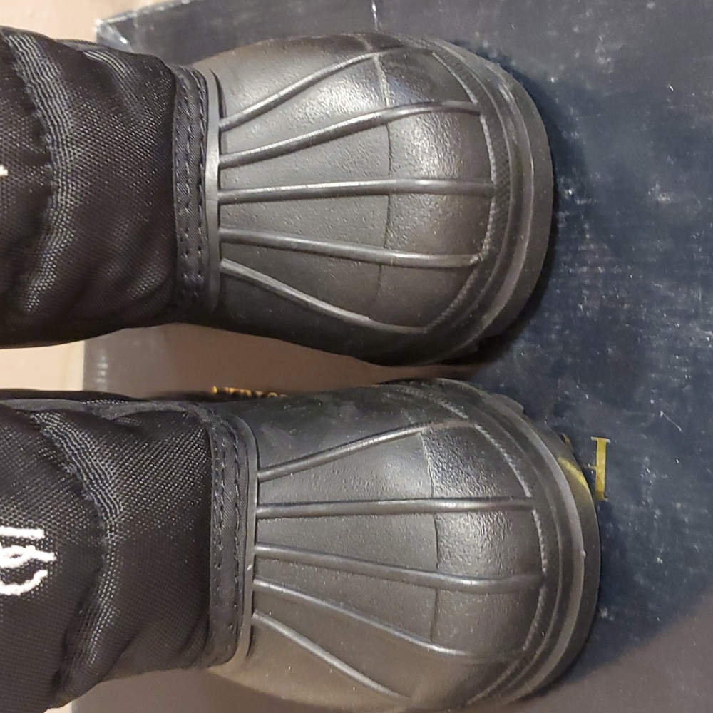 Ralph Lauren snow boots - Picture 4 of 7